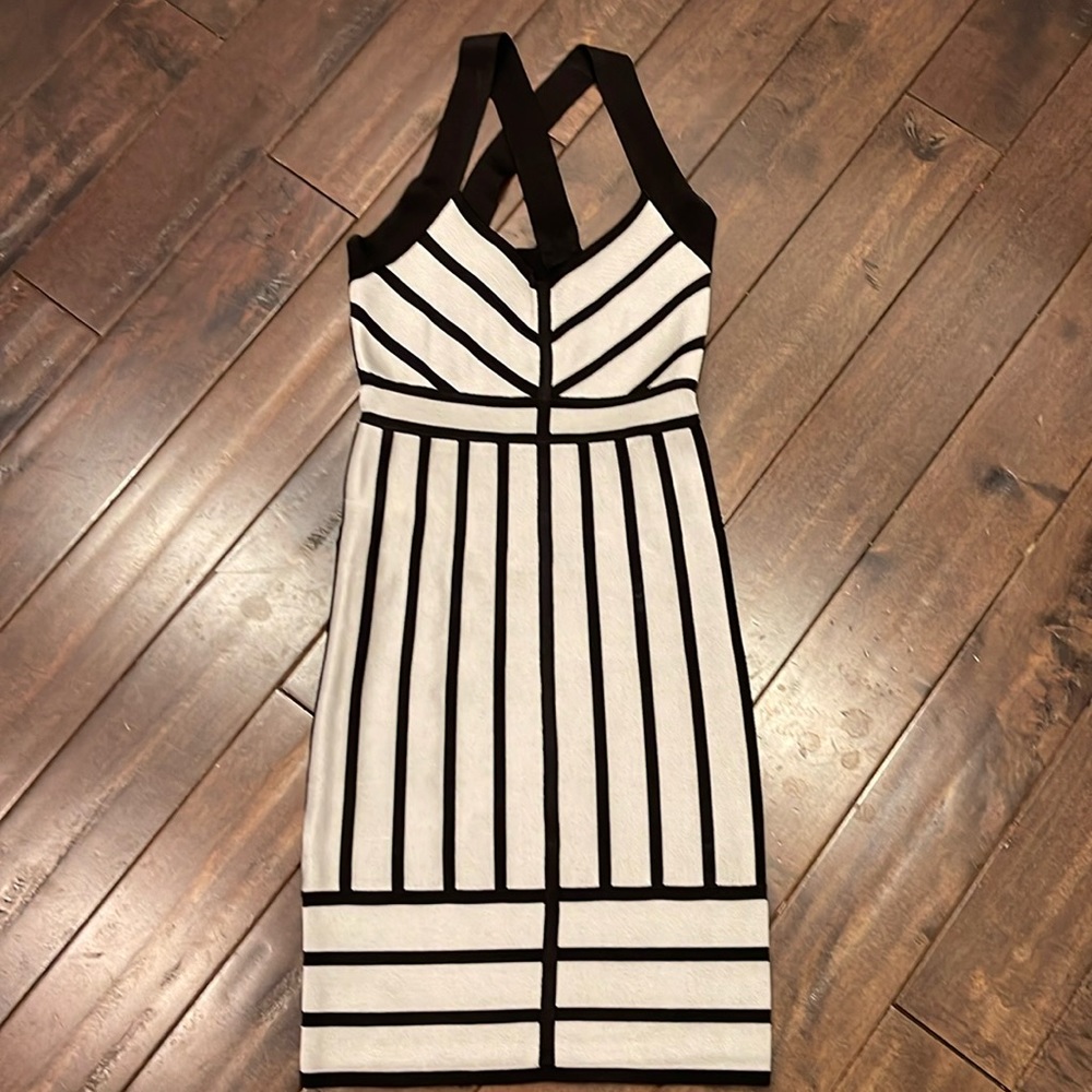 Women’s French Connection Black & Silver/Gray bodycon dress, Size 2